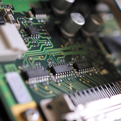 組み込みエンジニアの仕事 やりがい 必要スキル 将来性とは リクルートエージェント