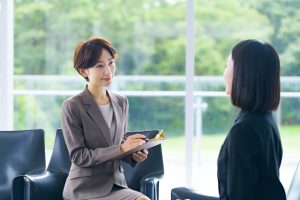 面接　面談　違い